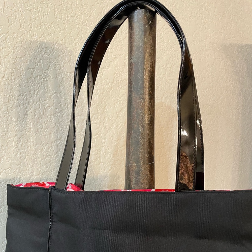 Lancôme Black and Red Reversible Travel overnight Tote Bag - Picture 3 of 14